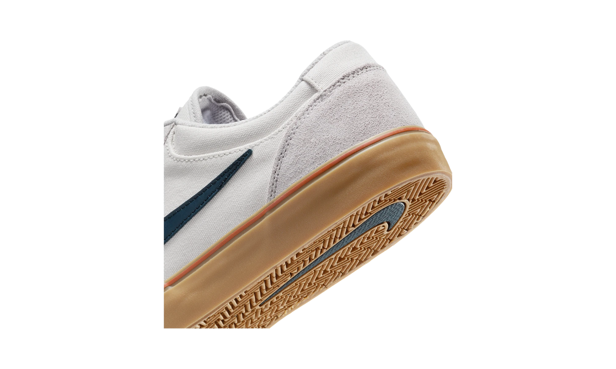 Nike SB Chron 2 Skate Shoe Vast Grey/Dark Russet/Gum Light Brown/Armoury Navy