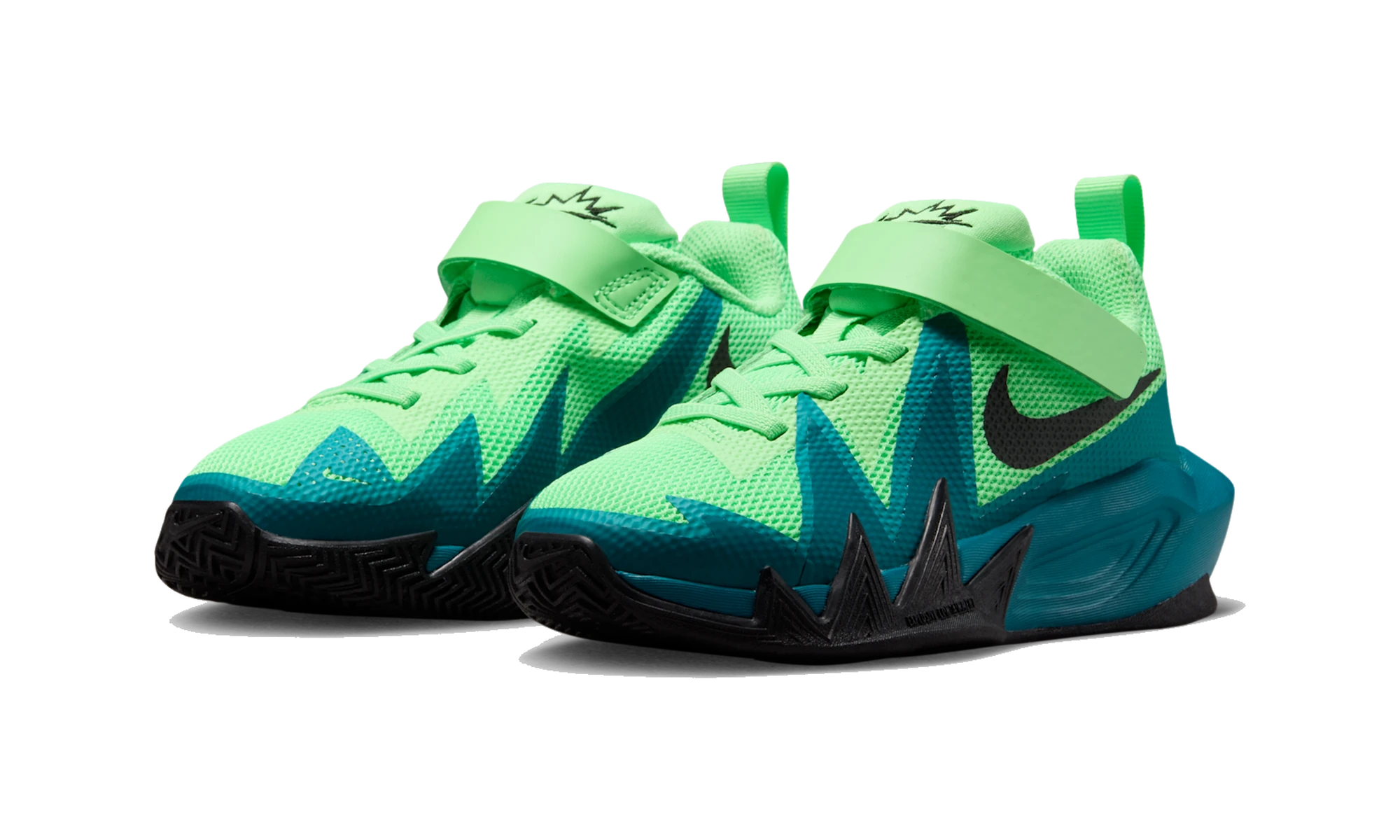 Nike S.T. Dynamite Basketball Shoe Illusion Green/Bright Spruce/Energy/Black