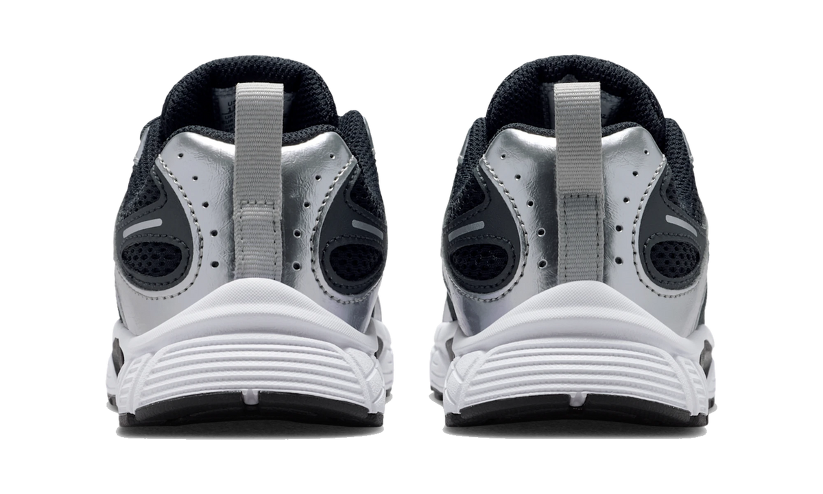 Nike V5 RNR Shoes (Classic laces) Black/Anthracite/Smoke Grey/Black