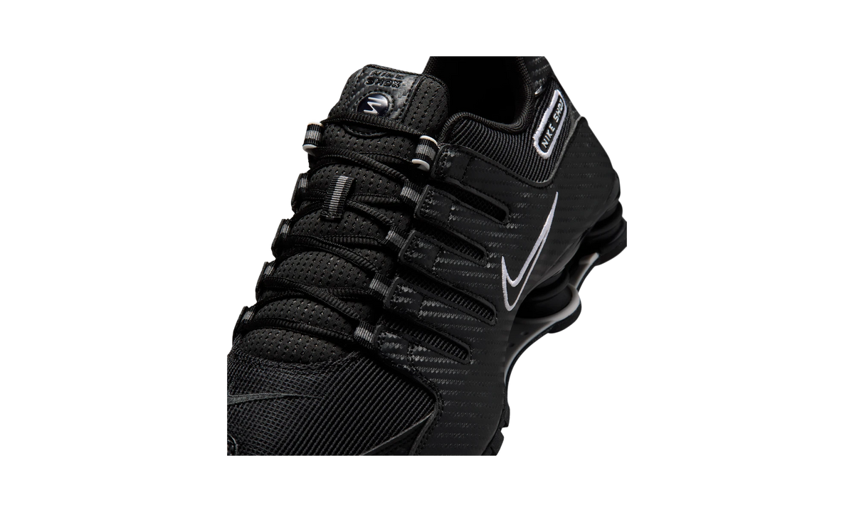 Nike Shox NZ Black/White/Black