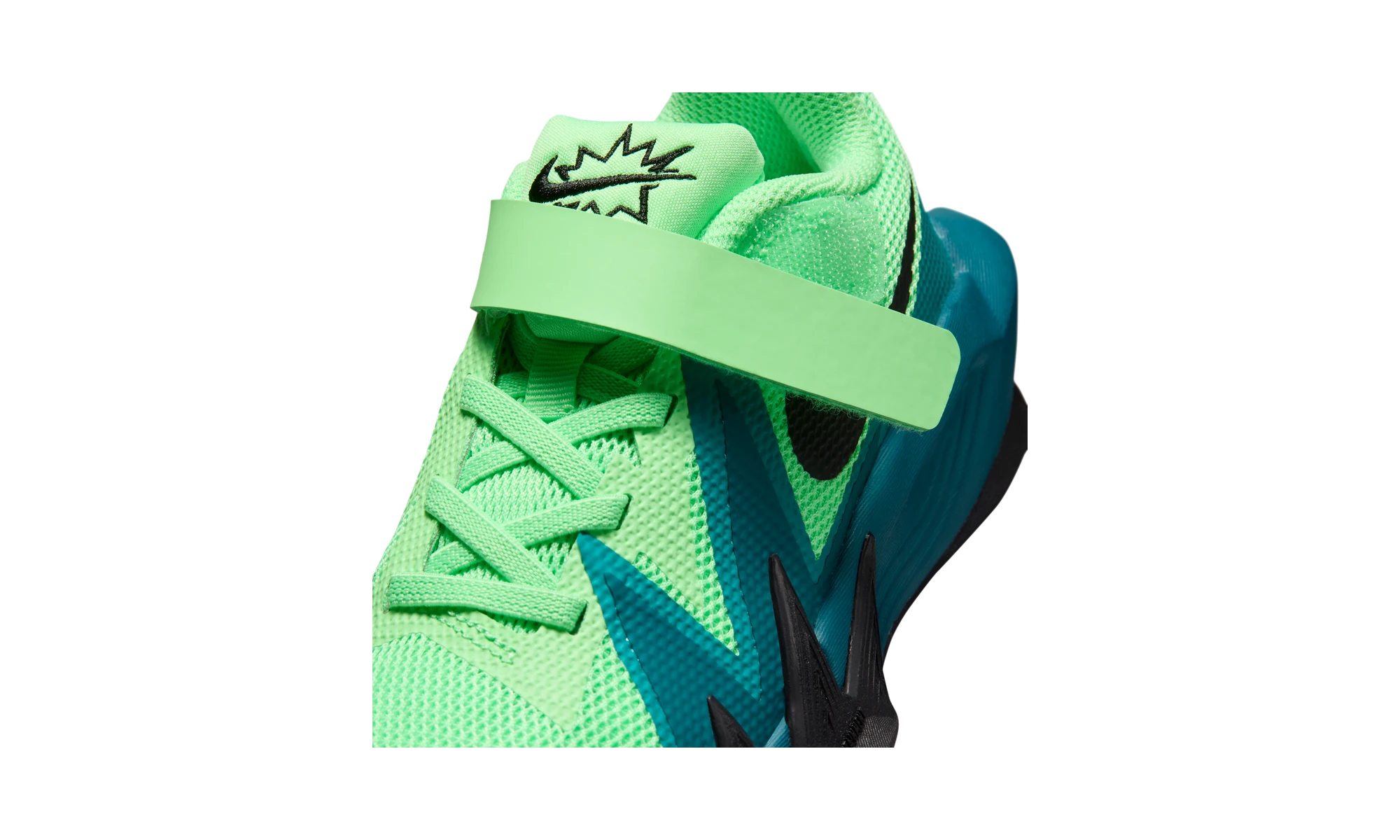 Nike S.T. Dynamite Basketball Shoe Illusion Green/Bright Spruce/Energy/Black