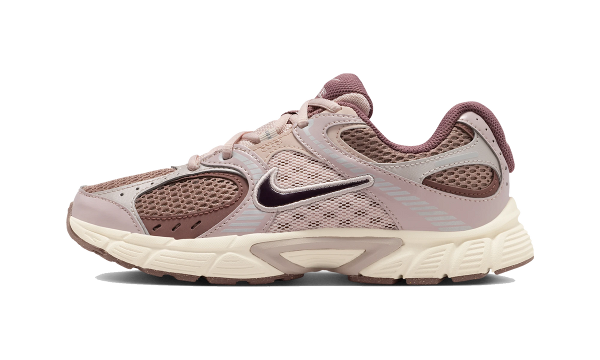 Nike V5 RNR Taupe Haze/Tattoo/Silt Red/Burgundy Ash