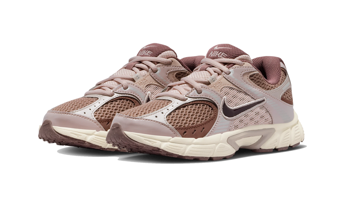 Nike V5 RNR Taupe Haze/Tattoo/Silt Red/Burgundy Ash