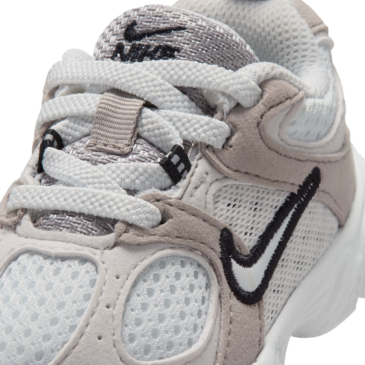 Nike V5 RNR Suede Off White/Off White/College Grey