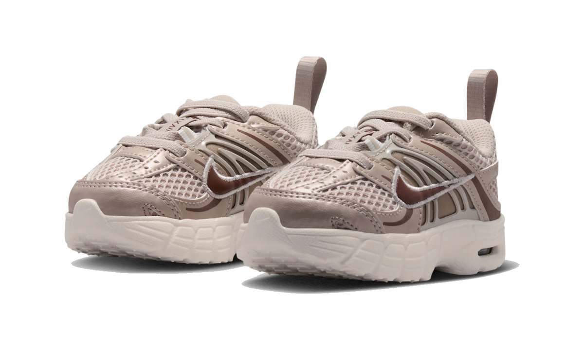 Nike Air Max Moto 2K Cream II/Sail/Fauna Brown