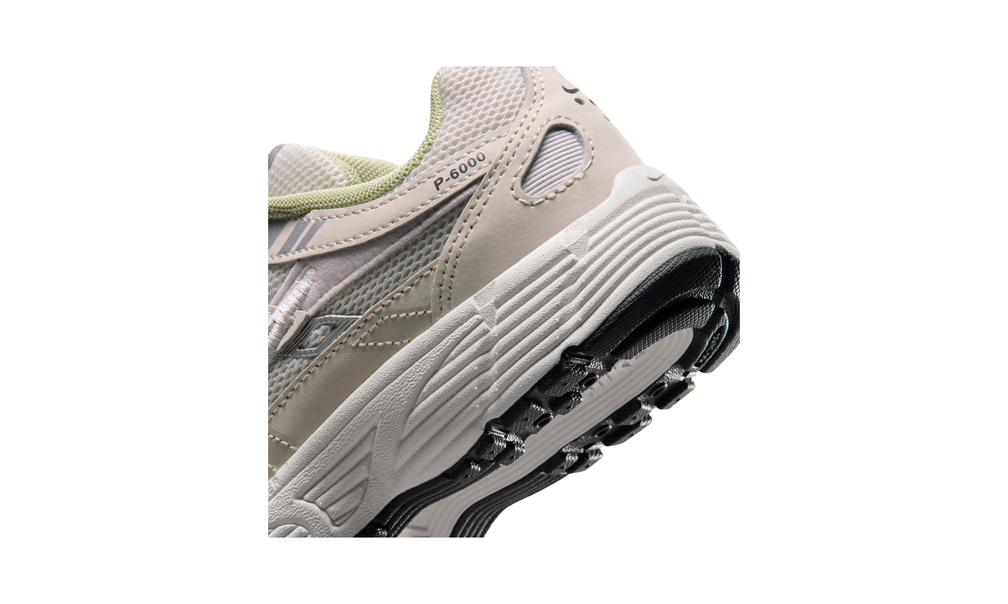 Nike P-6000 Platinum Tint/Sail/Anthracite/Metallic Silver