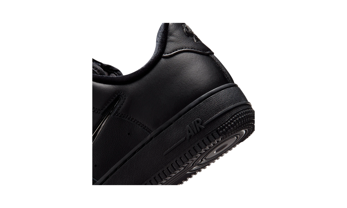 Nike Air Force 1 '07 Black/Wolf Grey/Metallic Silver