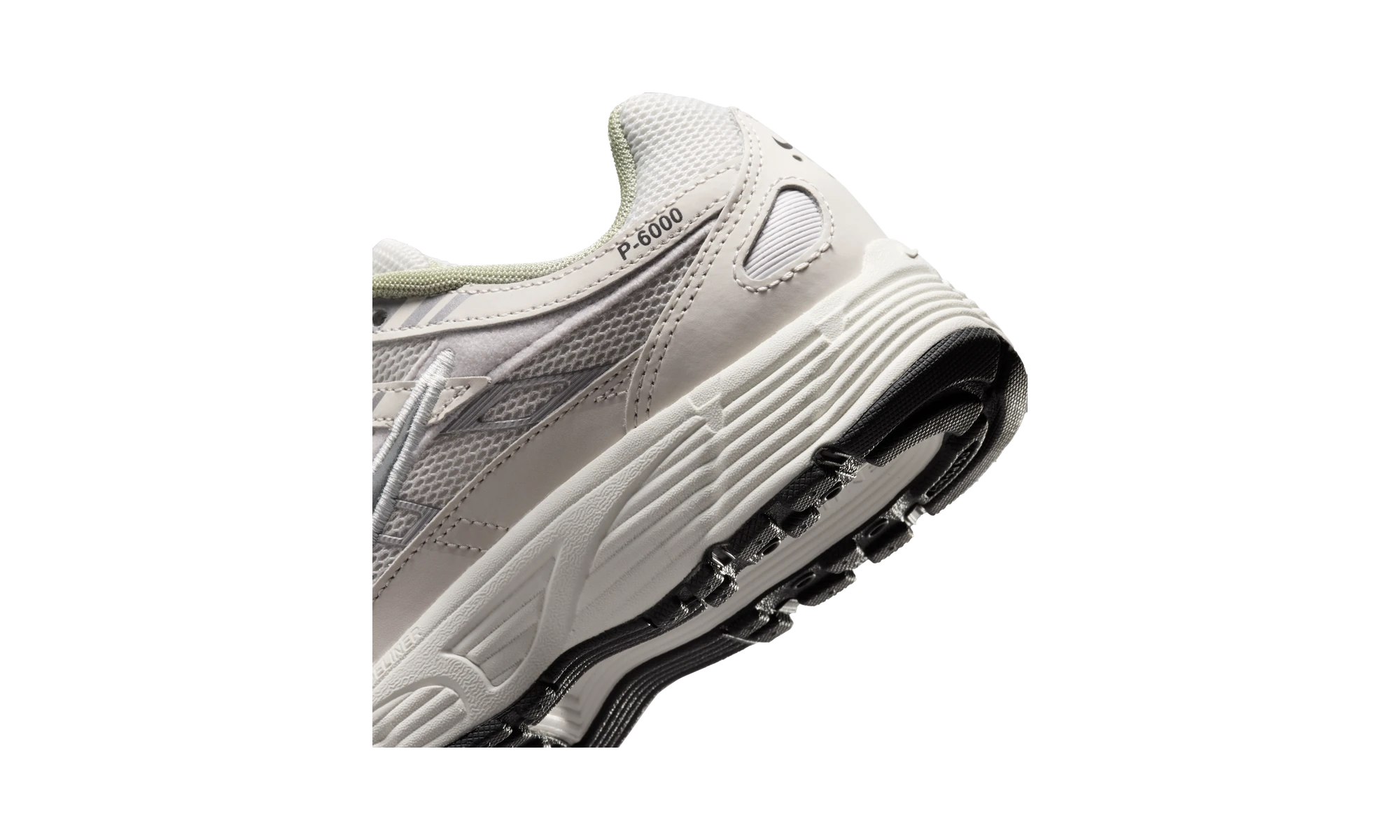 Nike P-6000 Platinum Tint/Sail/Anthracite/Metallic Silver