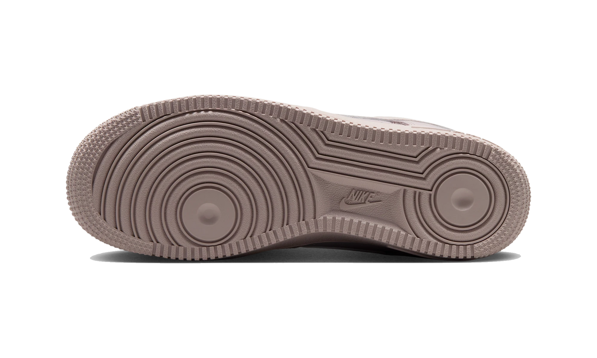 Nike Air Force 1 Retro Premium Pumice/Moon Particle