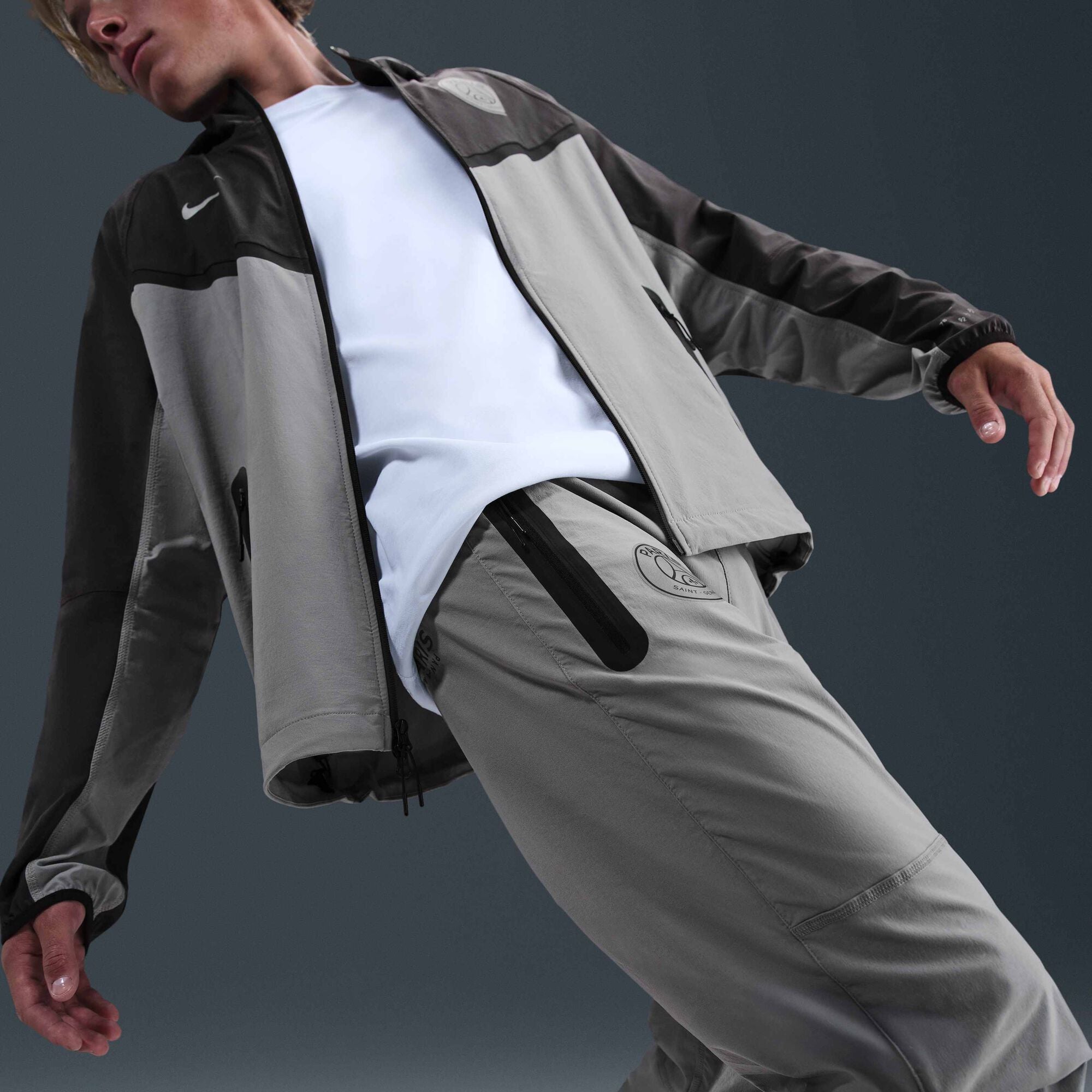 Paris Saint-Germain F.C. Tech Nike Football Woven Pants Particle Grey/Particle Grey
