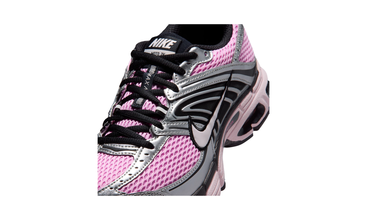 Nike Air Max Moto 2K shoes with reflective accents Pink Rise/Metallic Silver/Black/Pearl Pink