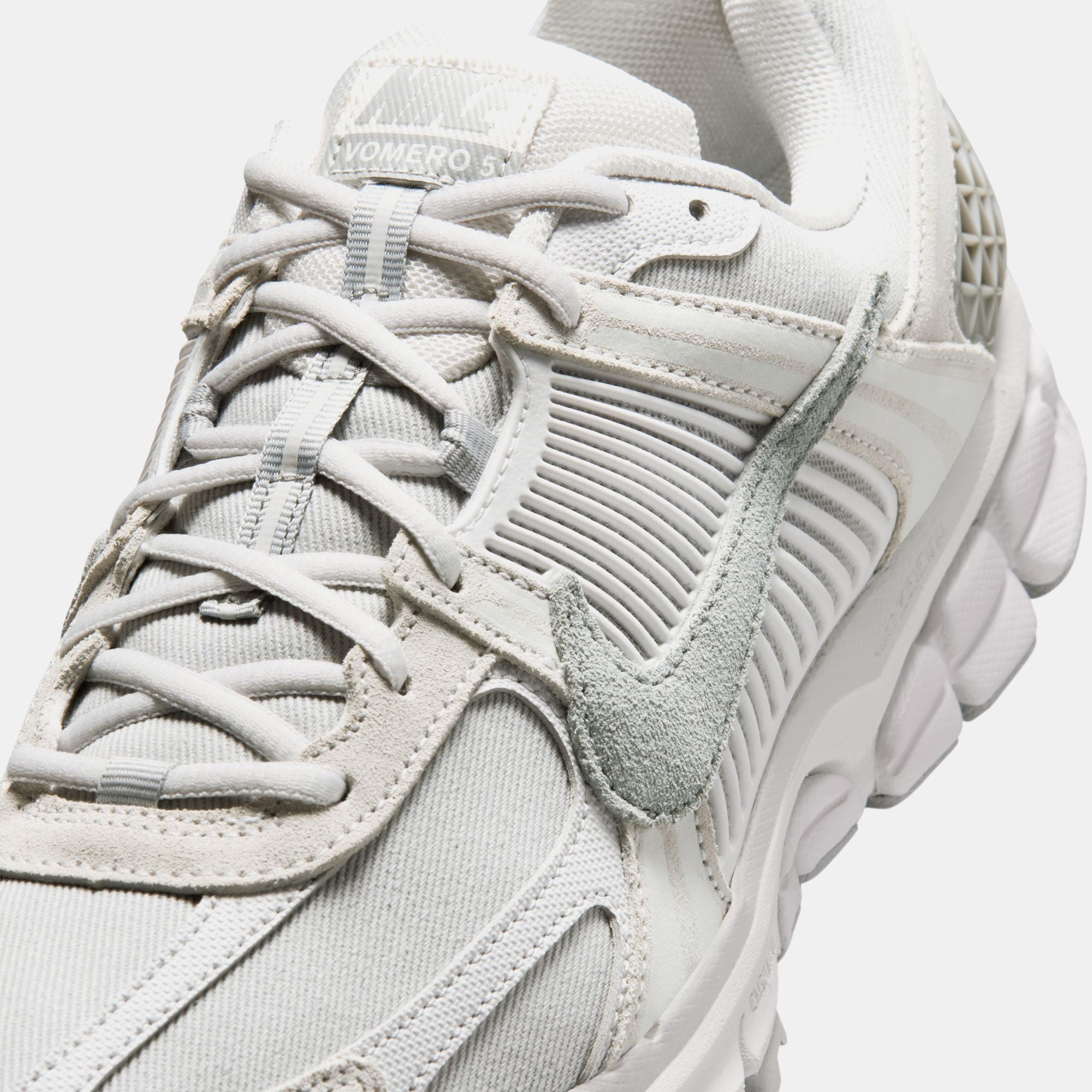 Nike Zoom Vomero 5 SE Vast Grey/Light Smoke Grey/Platinum Tint