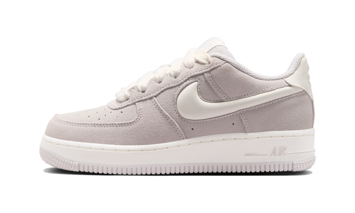 Nike Air Force 1 LV8 Vast Grey/Sail