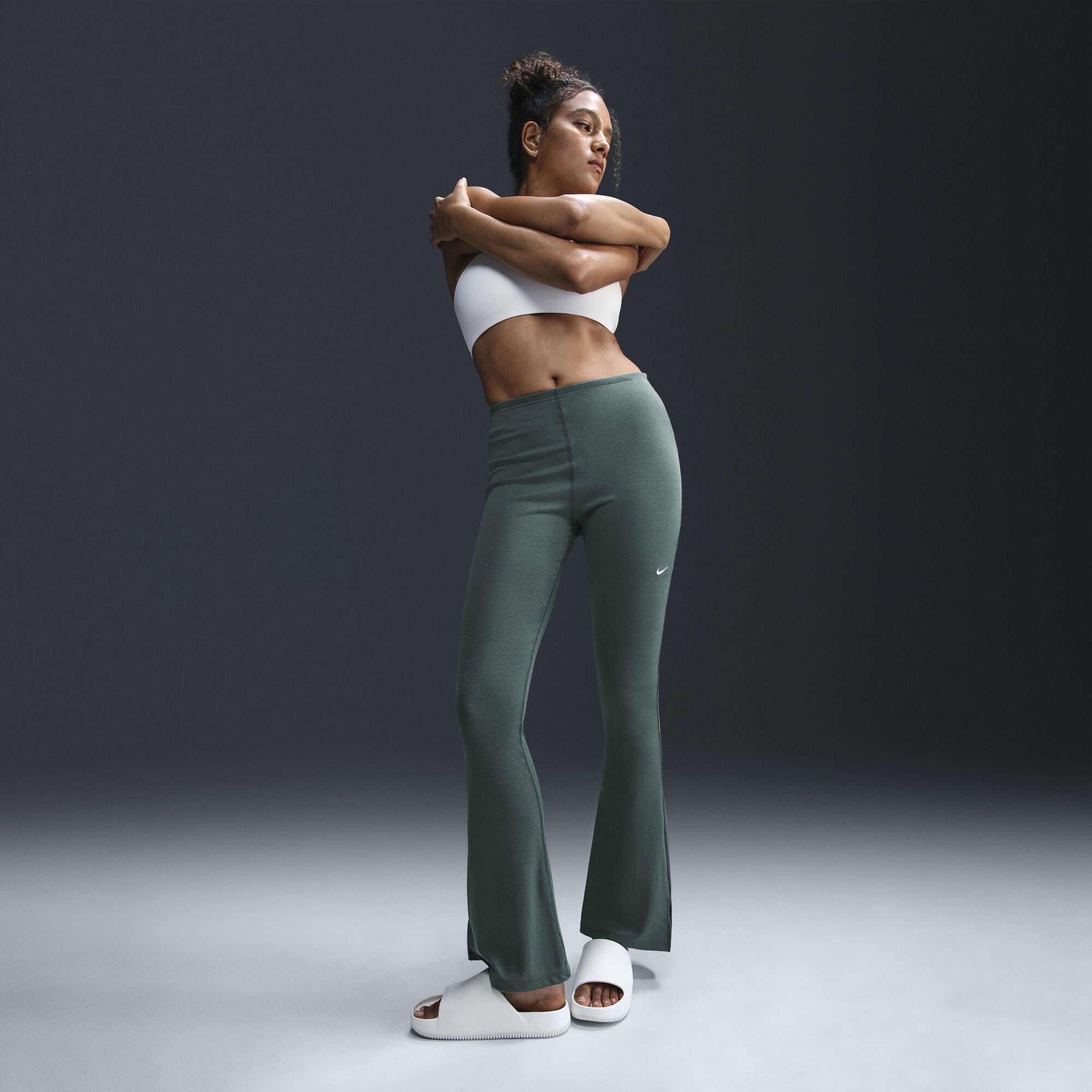 Nike Sportswear Chill Knit Tight Mini-Rib Flared Leggings Vintage Green/Sail - Sneak