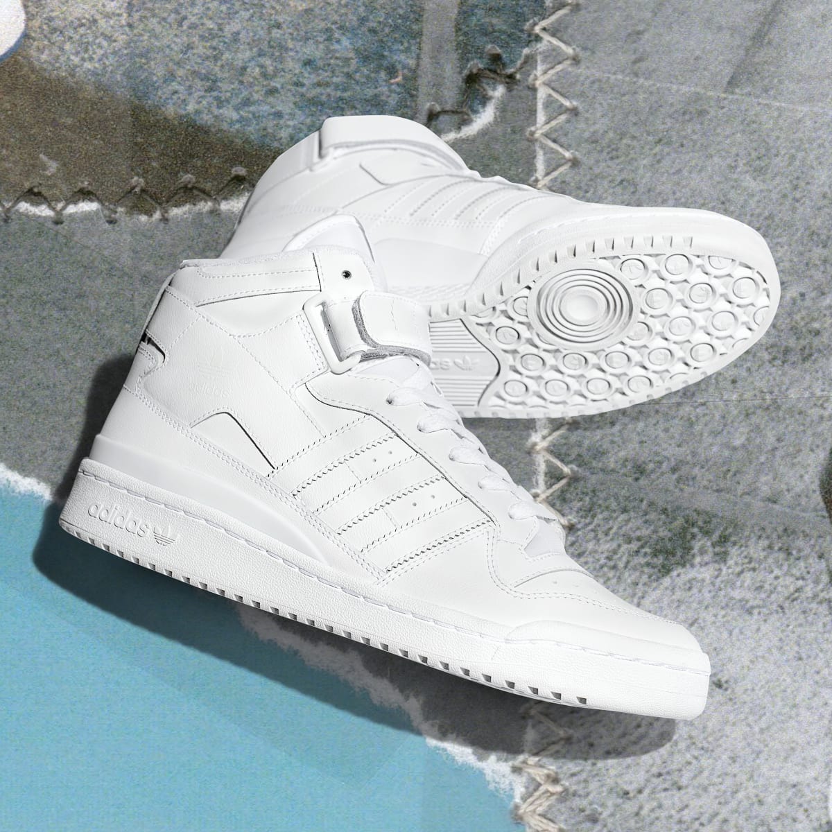 Adidas Forum Mid Triple White