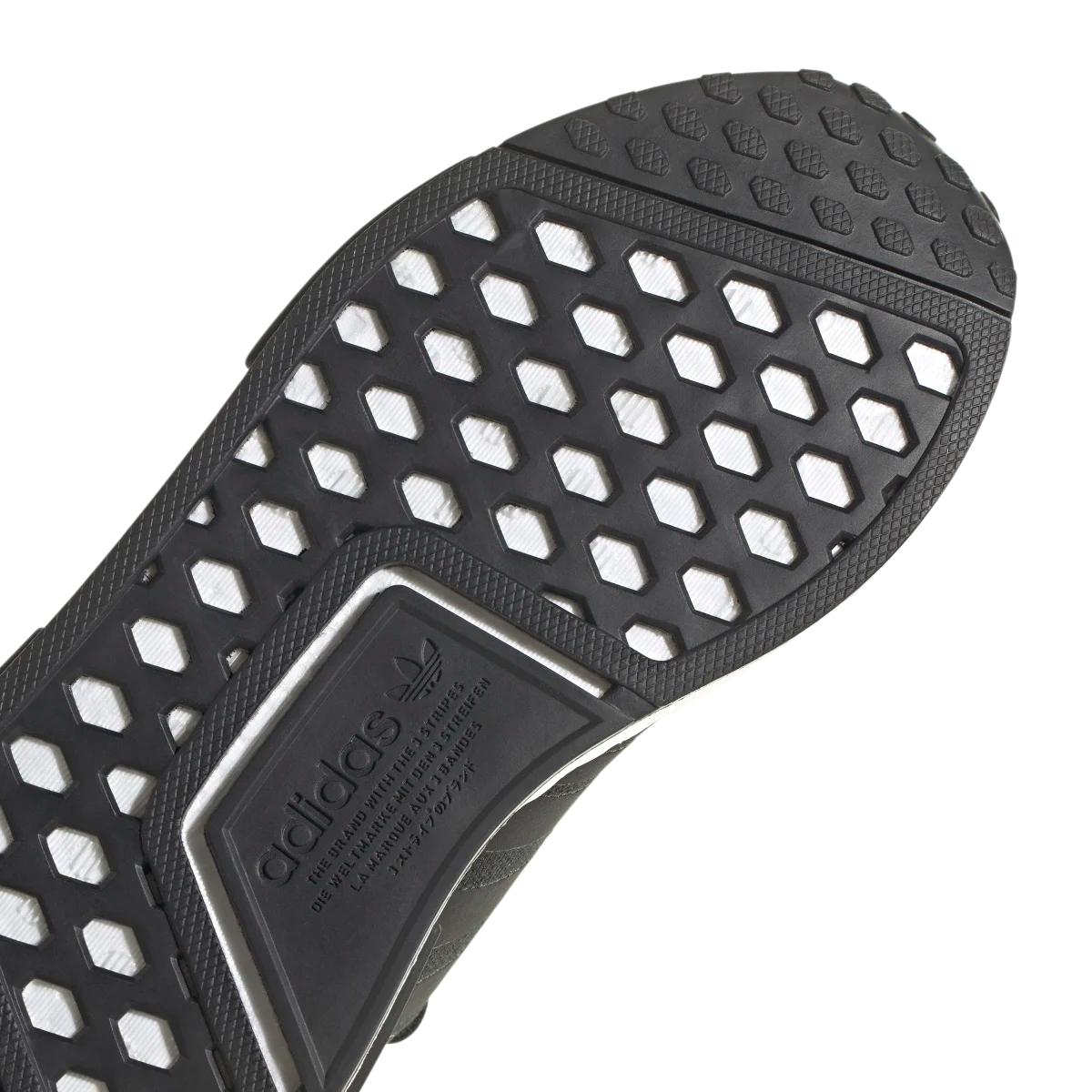 Adidas NMD R1 Refined Core Black Cloud White, Core Black/Core Black/Cloud White (H02333)