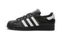 Adidas Superstar Core Black Cloud White Gold