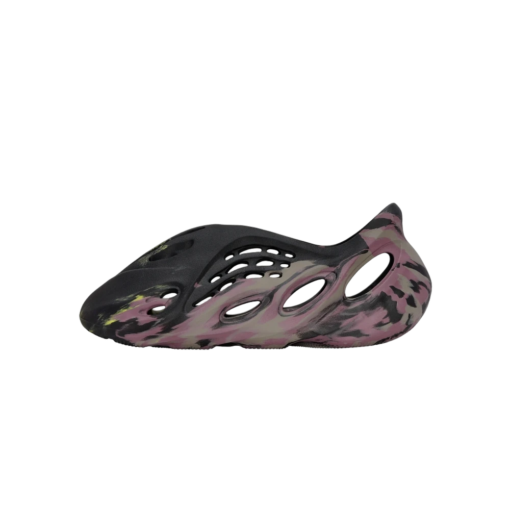 Adidas Yeezy Foam RNR MX Carbon, MX Carbon/MX Carbon/MX Carbon (IG9562)