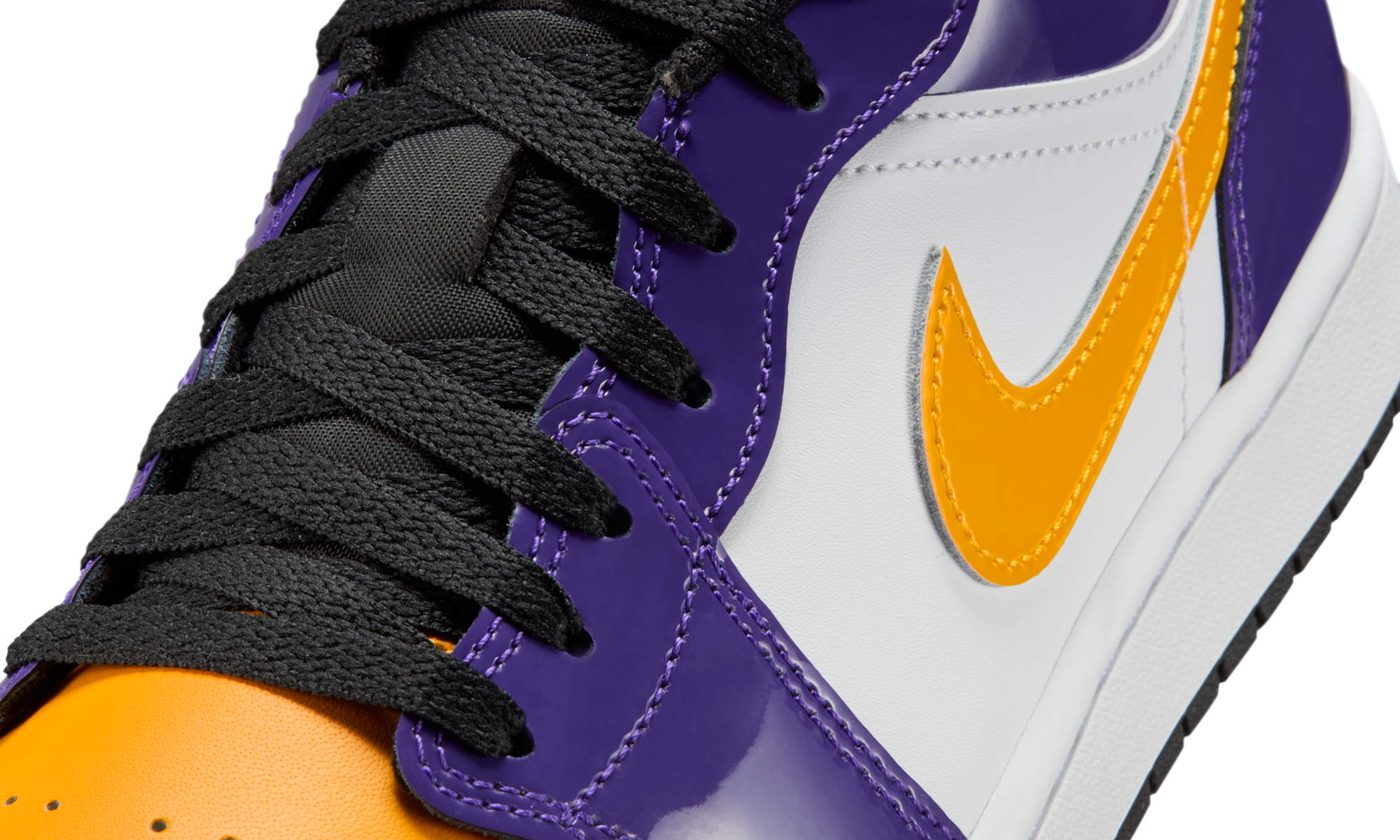 Air Jordan 1 Low SE Lakers