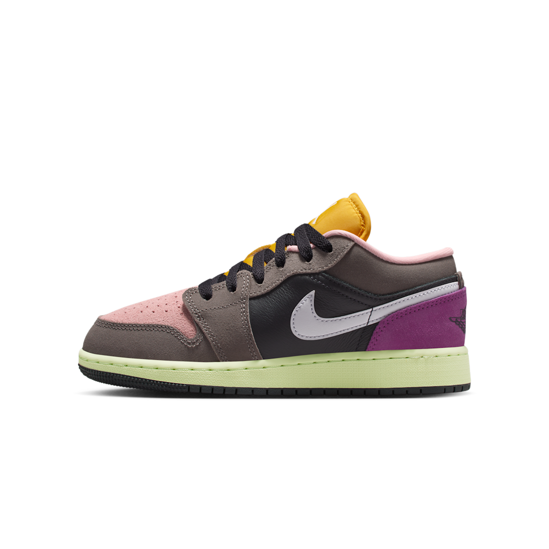Air Jordan 1 Low SE Tokyo Bio Hack, Oil Grey/Cave Stone/Arctic Punch/White (HQ2021-005)