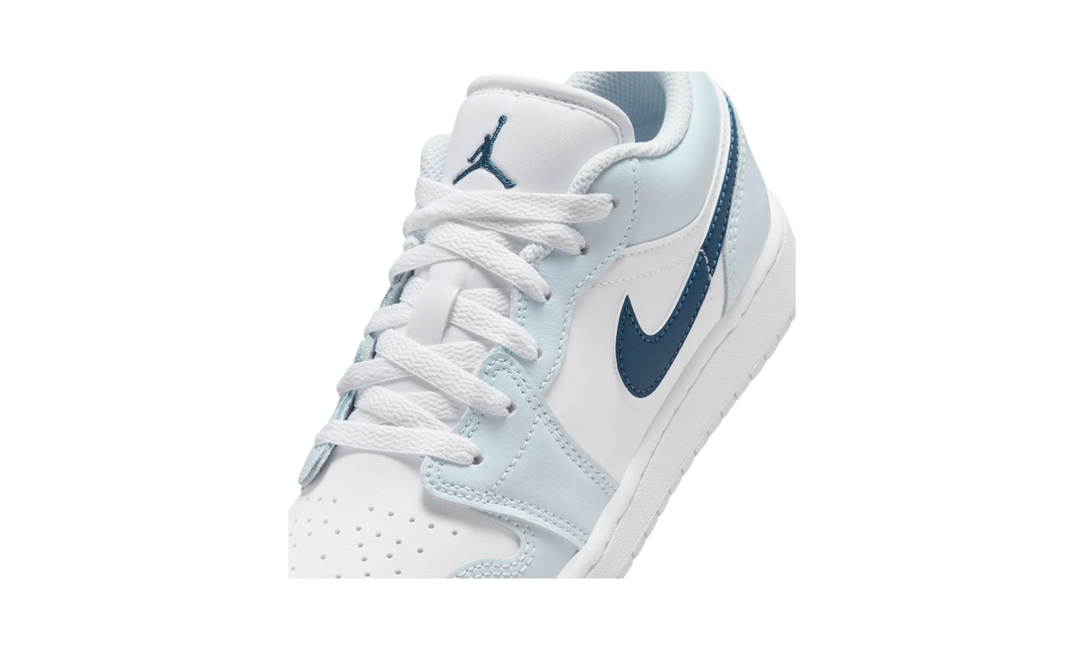 Air Jordan 1 Low White Aura Squadron Blue