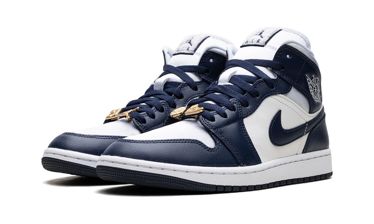 Air Jordan 1 Mid Football Grey White Midnight Navy