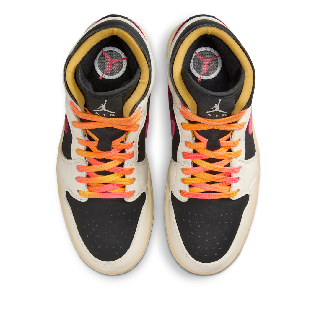 Air Jordan 1 Mid SE Edge Flight Club - Sneak