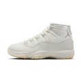 Air Jordan 11 Retro Pearl
