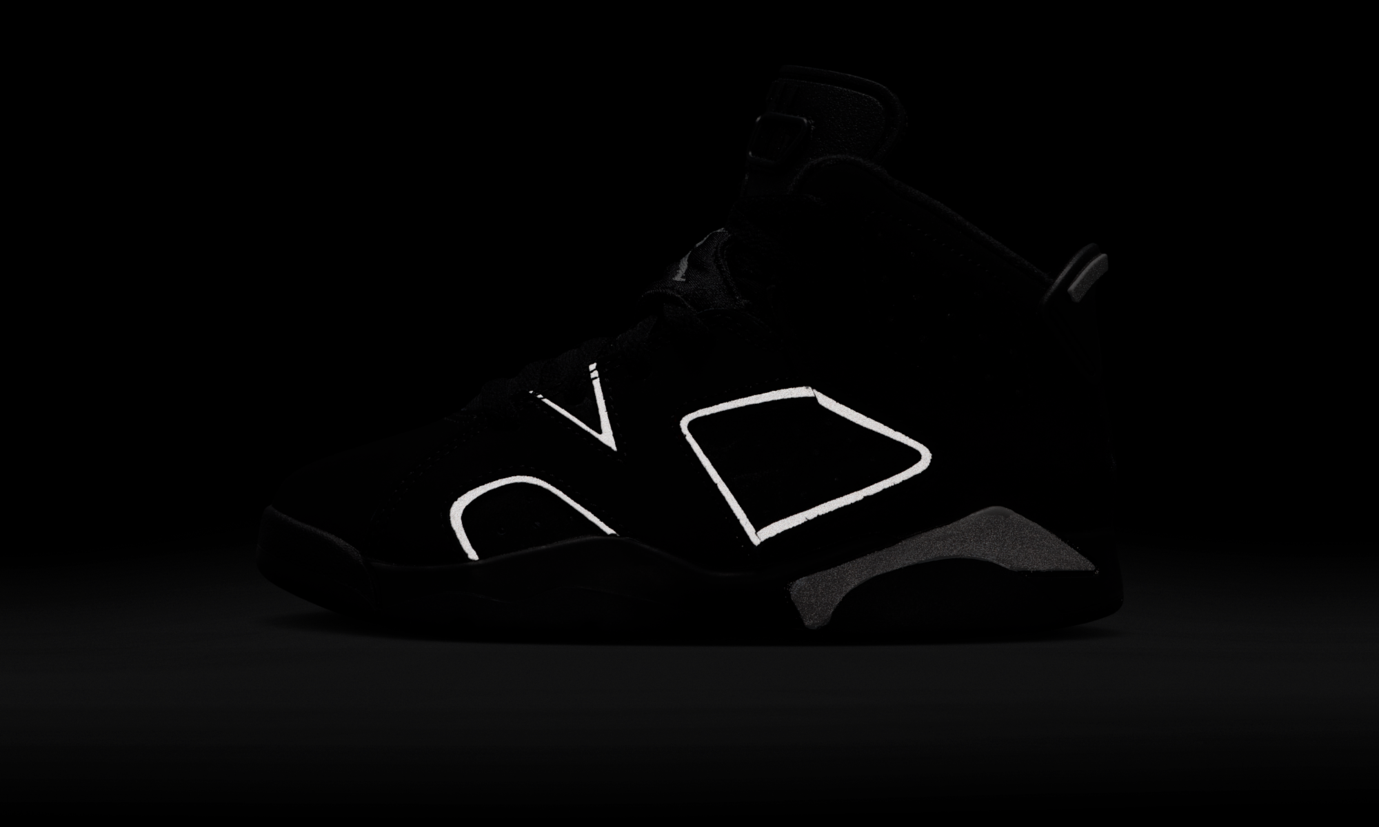 Air Jordan 6 Retro Black Multi-Color Reflect Silver