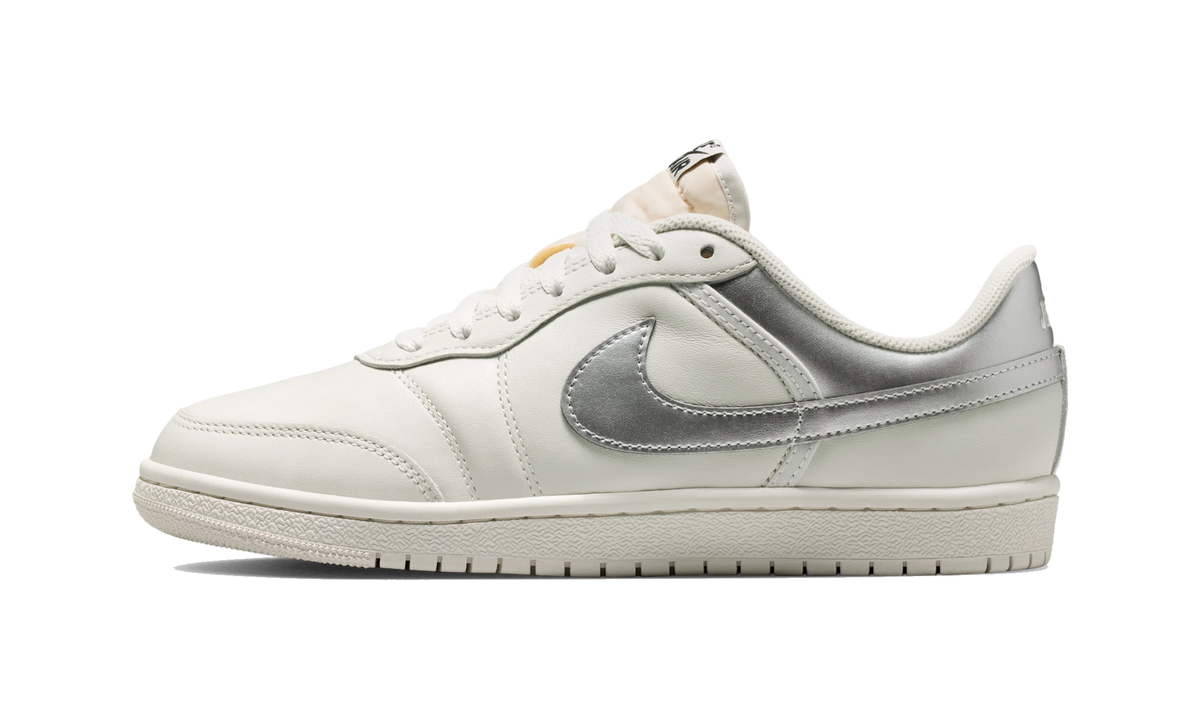 Air Jordan Skyline Low Swan Metallic Silver