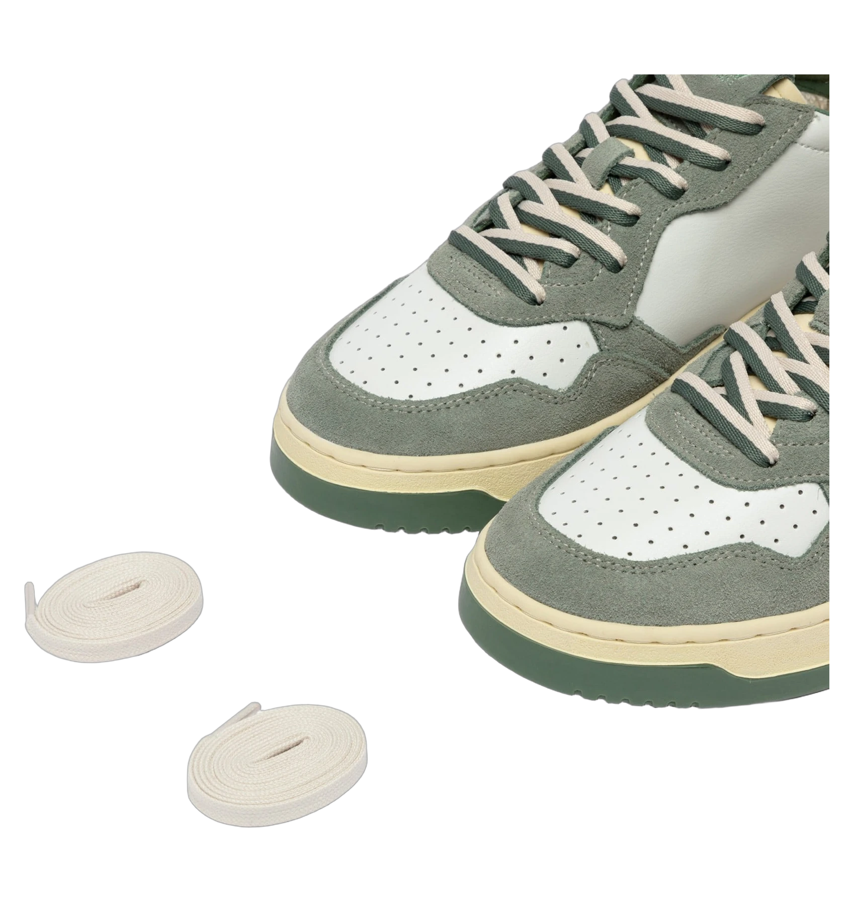 Autry Medalist Low White Military Green Sea Spray
