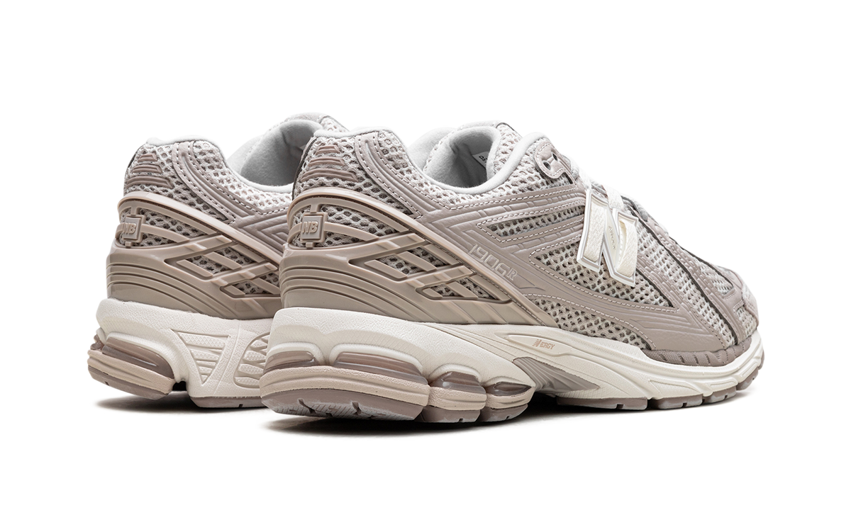 New Balance 1906R Grey Day