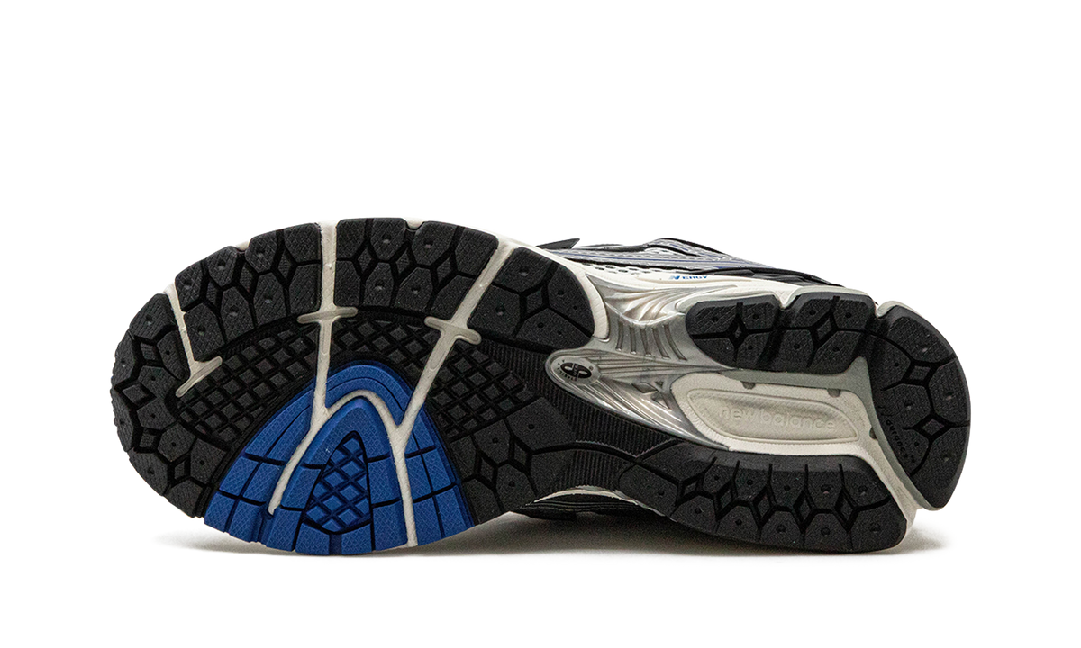 New Balance 1906R Metallic Silver Blue