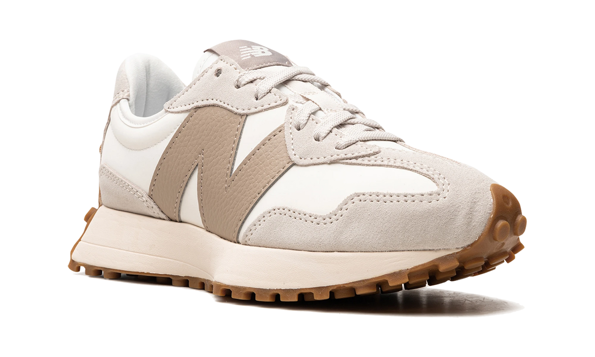 New Balance 327 Moonbeam Driftwood