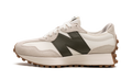New Balance 327 Moonbeam Oak Leaf Green