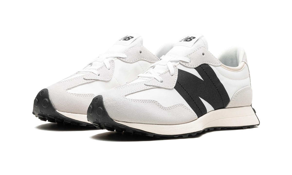 New Balance 327 Sea Salt Black