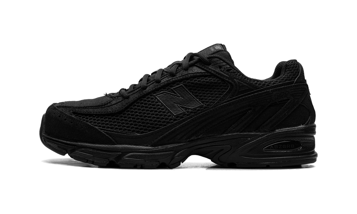 New Balance 509 Triple Black