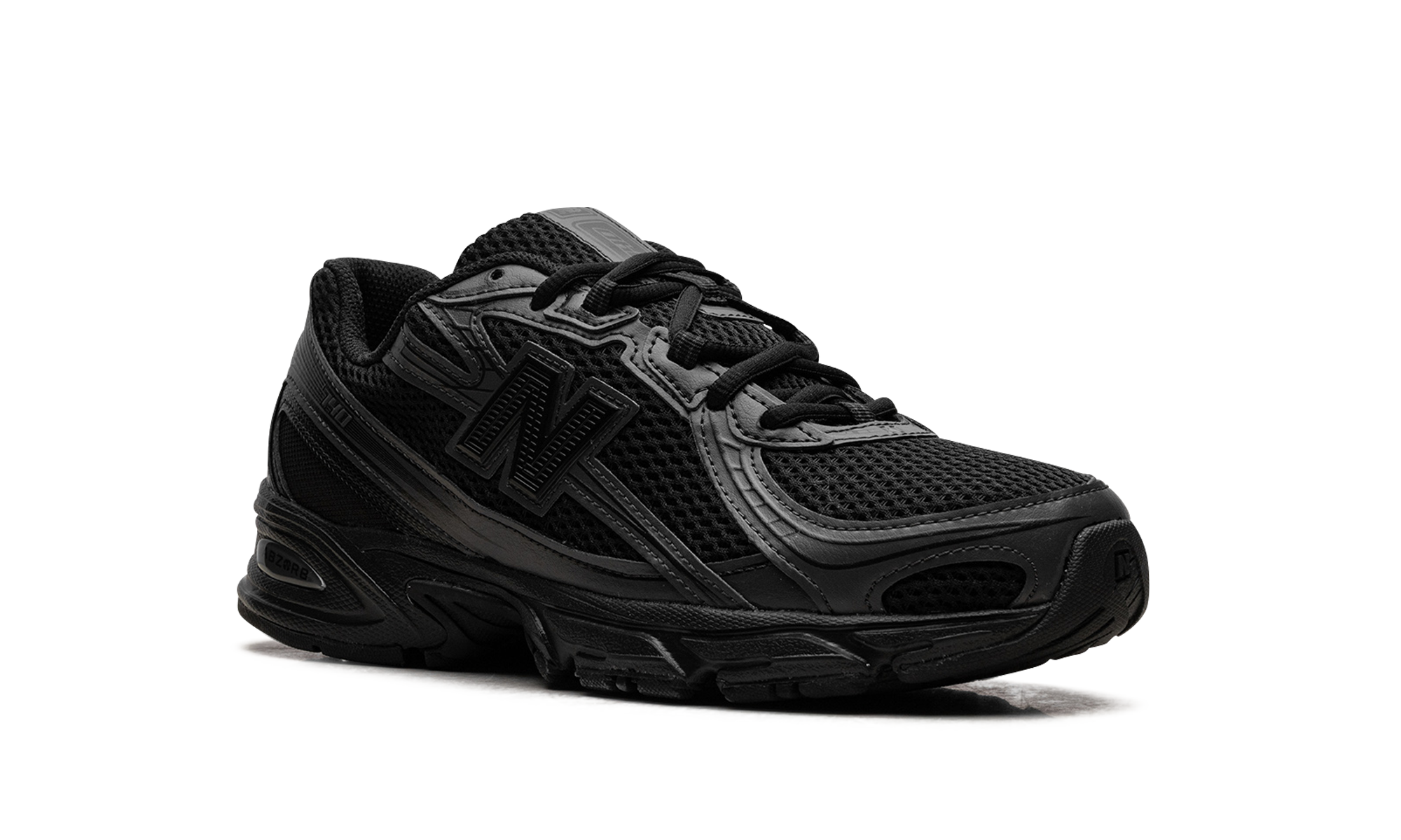 New Balance 740 Triple Black