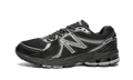 New Balance 860v2 Black Silver
