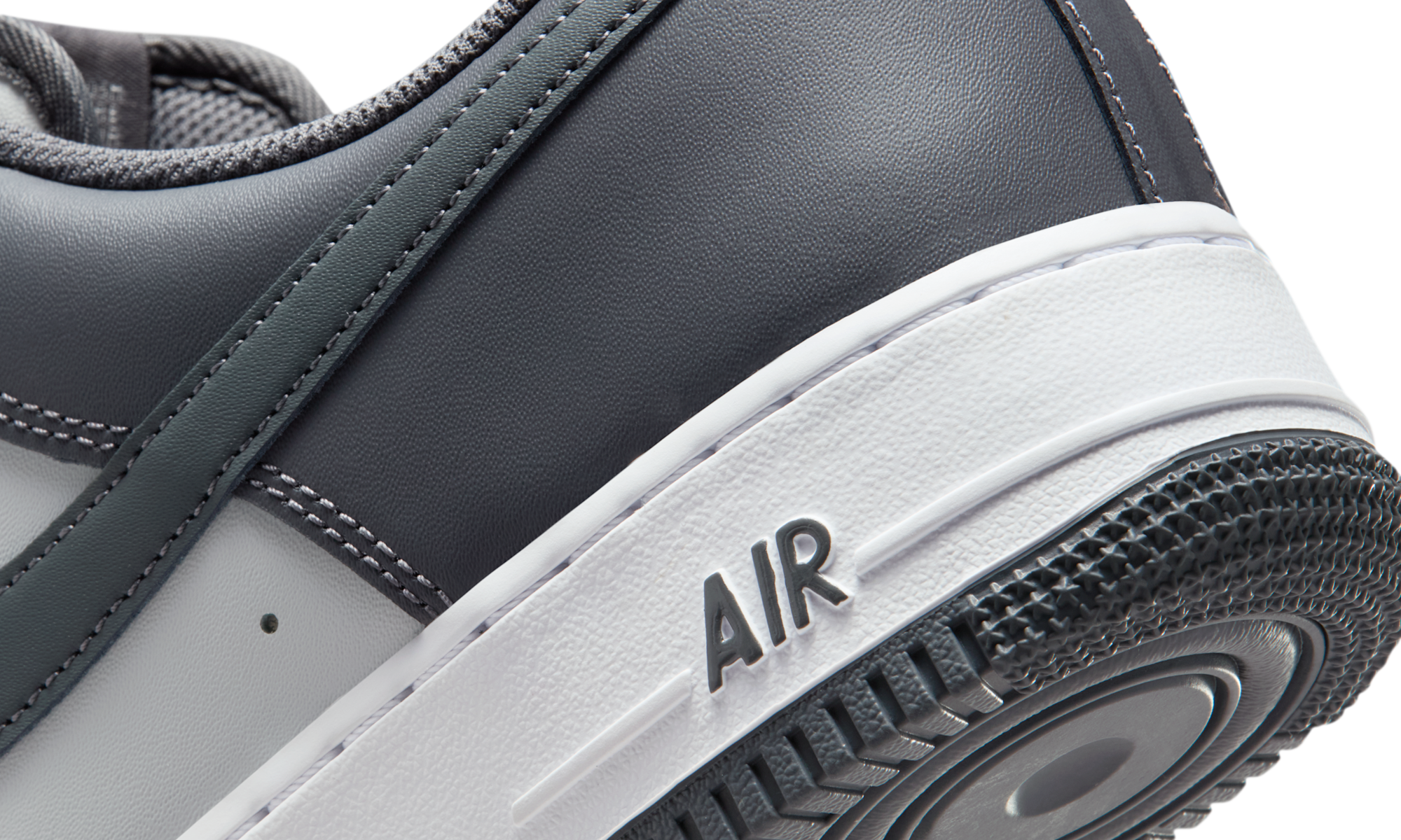 Nike Air Force 1 Low 07 Photon Dust Dark Grey