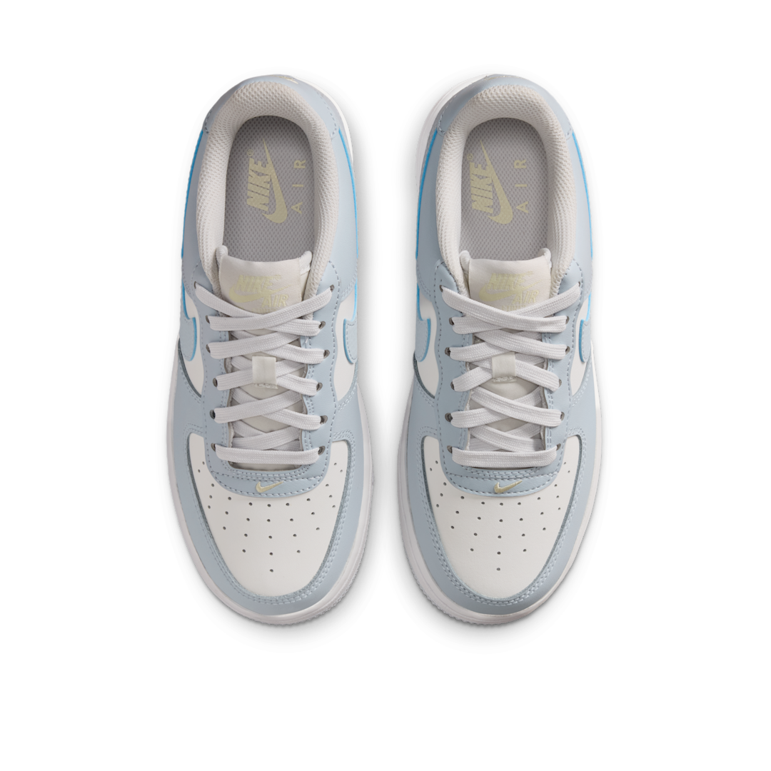 Nike Air Force 1 Low Platinum Tint Alabaster Aura - Sneak