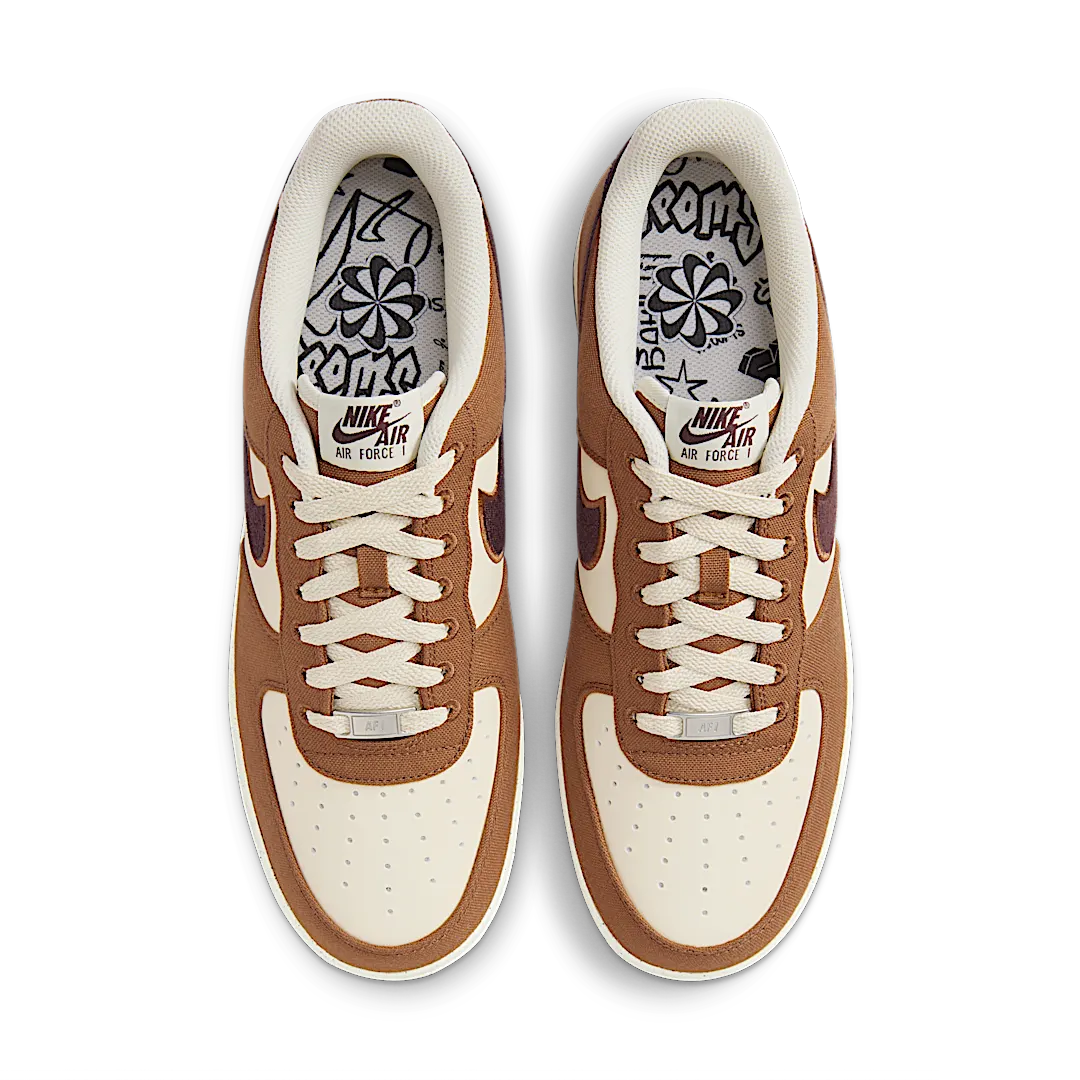 Nike Air Force 1 Low '07 LV8 Notebook Doodle Pack Light British Tan, Light British Tan/Coconut Milk/Gum Dark Brown/Burgundy Crush (FQ8713-200)