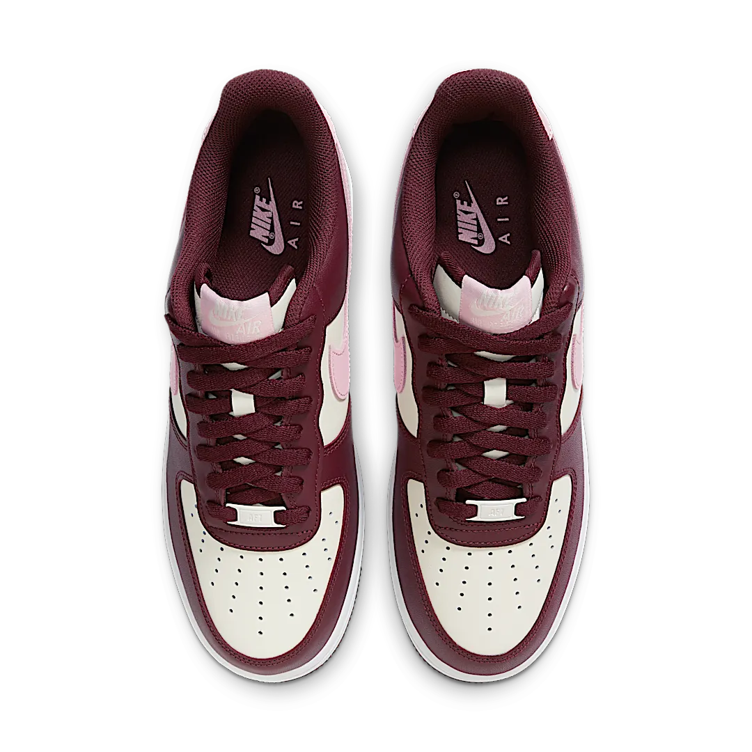Nike Air Force 1 Low '07 Valentineâs Day (2023), Light Ivory/Medium Pink/White/Night Brown/Medium Pink/Light Ivory (FD9925-161)
