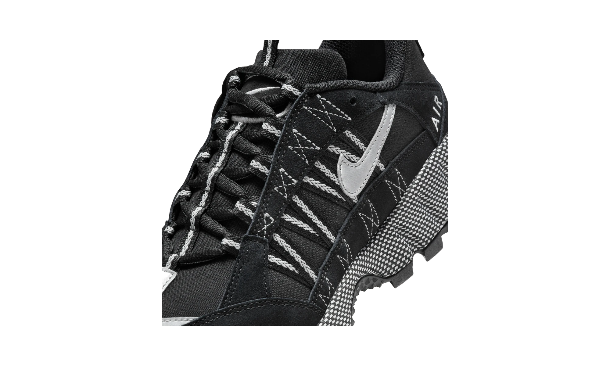 Nike Air Humara Oreo