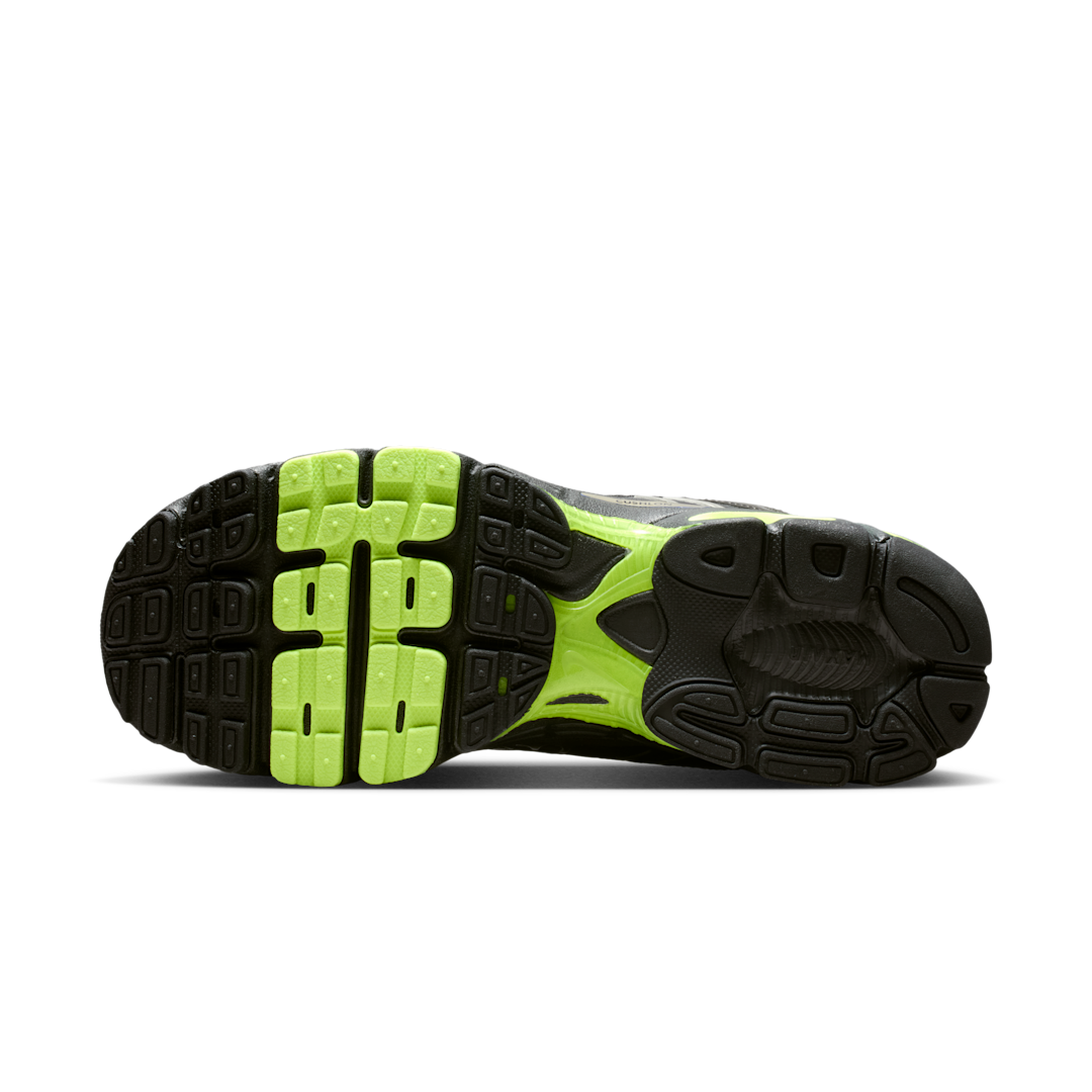 Nike Air Max Moto 2K Black Volt Metallic Pewter, Black/Volt/Dark Smoke Grey/Metallic Pewter (IO9279-002)