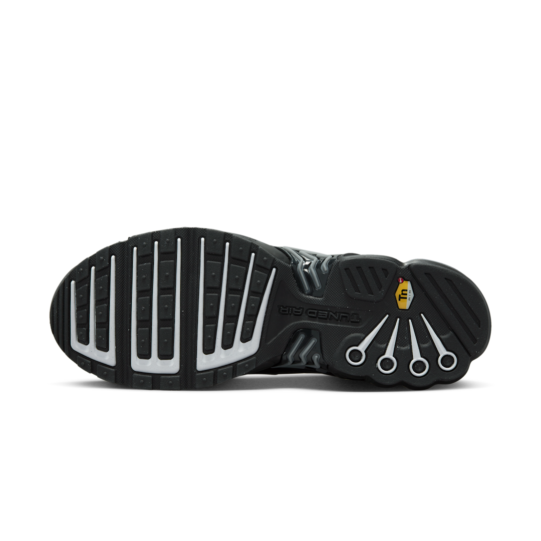 Nike Air Max Plus 3 Stencil Swoosh Black - Sneak