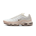 Nike Air Max Plus SE Light Orewood Brown