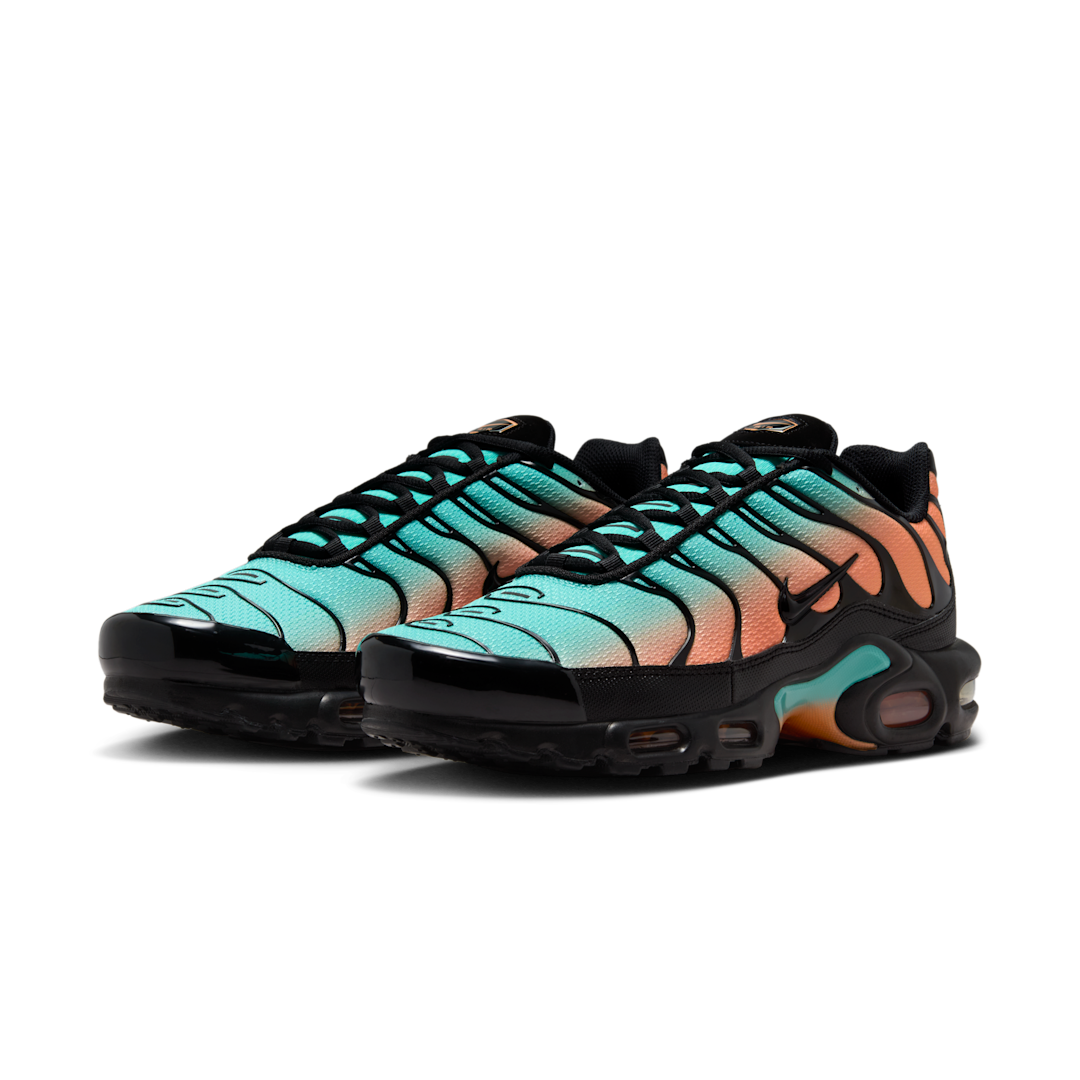 Nike Air Max Plus South Beach, Black/Aurora Green/Orange Pulse/Black (DM0032-022)