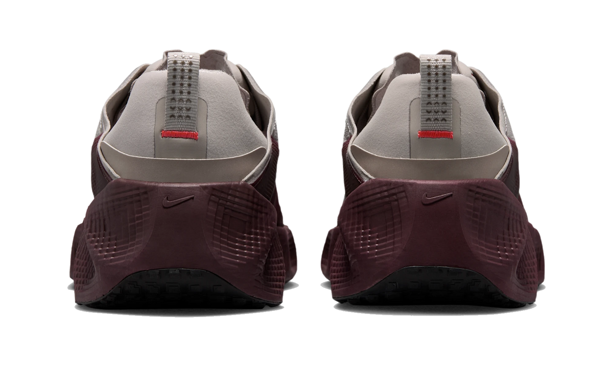 Nike Ava Rover College Grey Team Red Bright Crimson