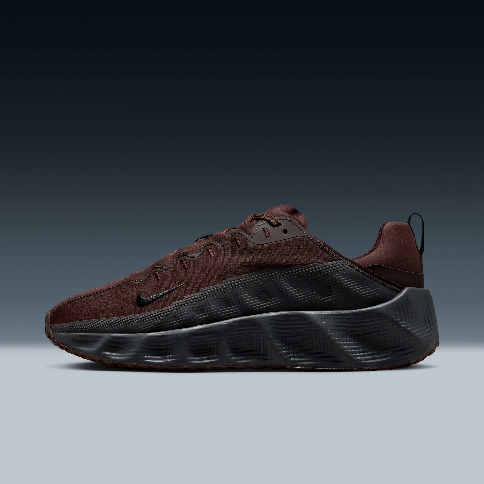 Nike Ava Rover Earth Black